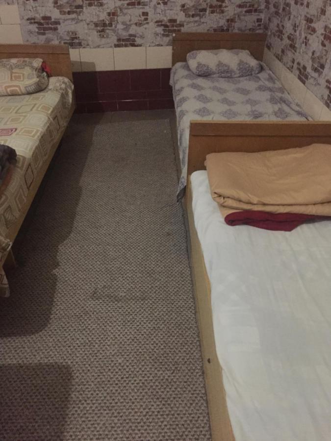 Hostel -Hotel Granat Rivne City Bagian luar foto