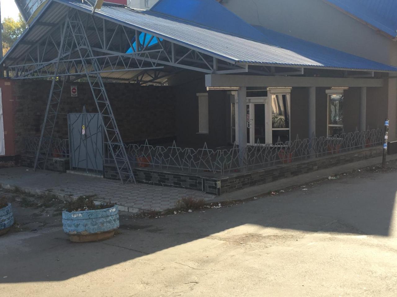 Hostel -Hotel Granat Rivne City Bagian luar foto