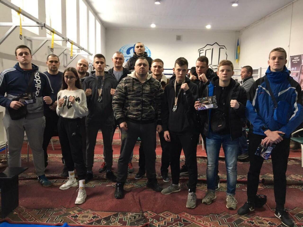Hostel -Hotel Granat Rivne City Bagian luar foto